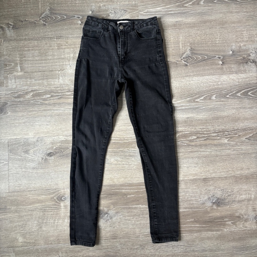 F21 Black Skinny Jeans